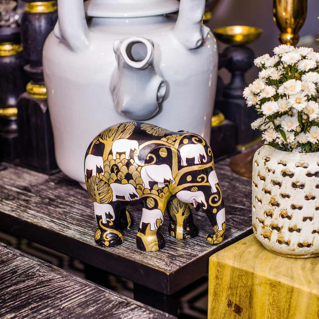 Elephant Parade elephant Goldie 15cm Sara Caspani SKU Goldie