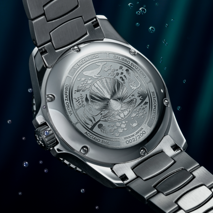 Venetiaanse Nereid Wolfraam - Limited Edition Parelmoer