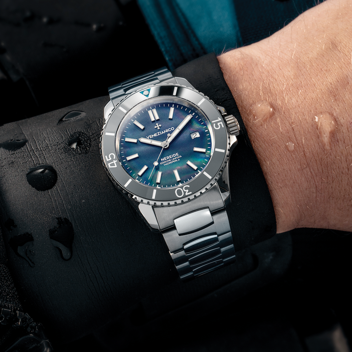 Venetiaanse Nereid Wolfraam - Limited Edition Parelmoer