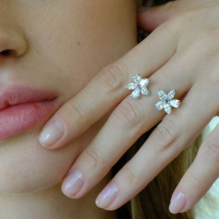 Zydo ring met dubbel element met bloem en fancy geslepen diamanten witgoud 54930