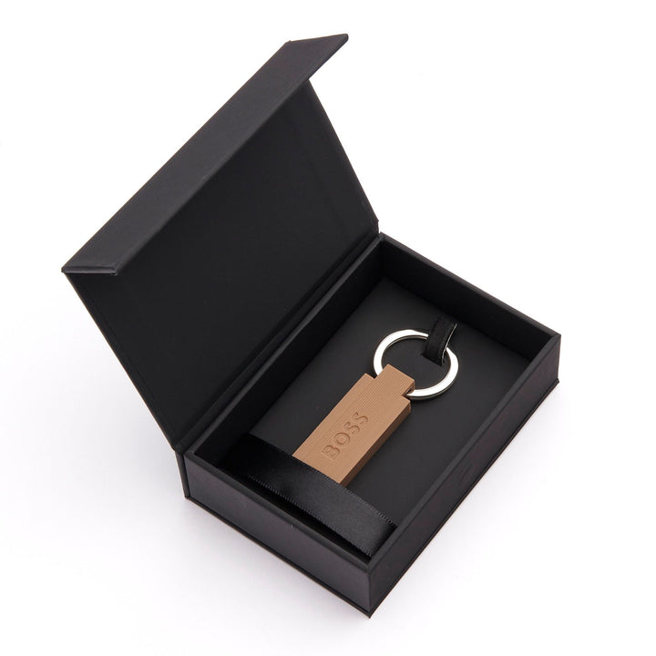 Hugo Boss Sleutelhanger Edge Iconisch Kameel HAK421X