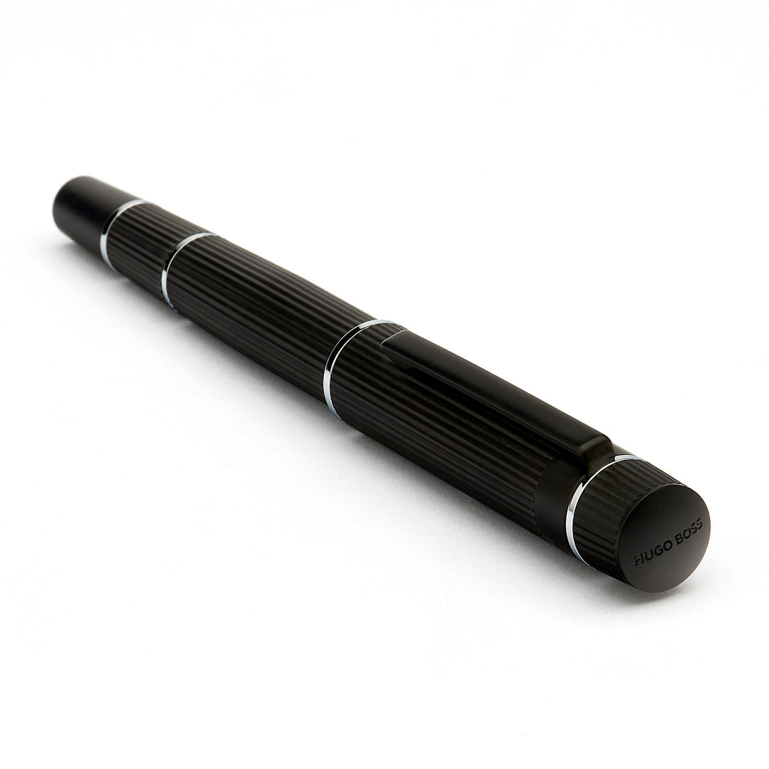 Hugo Boss Core Black HSF4852A vulpen