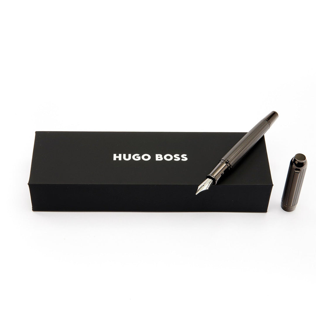 Hugo Boss Elemental Gun fountain pen HSI4652D