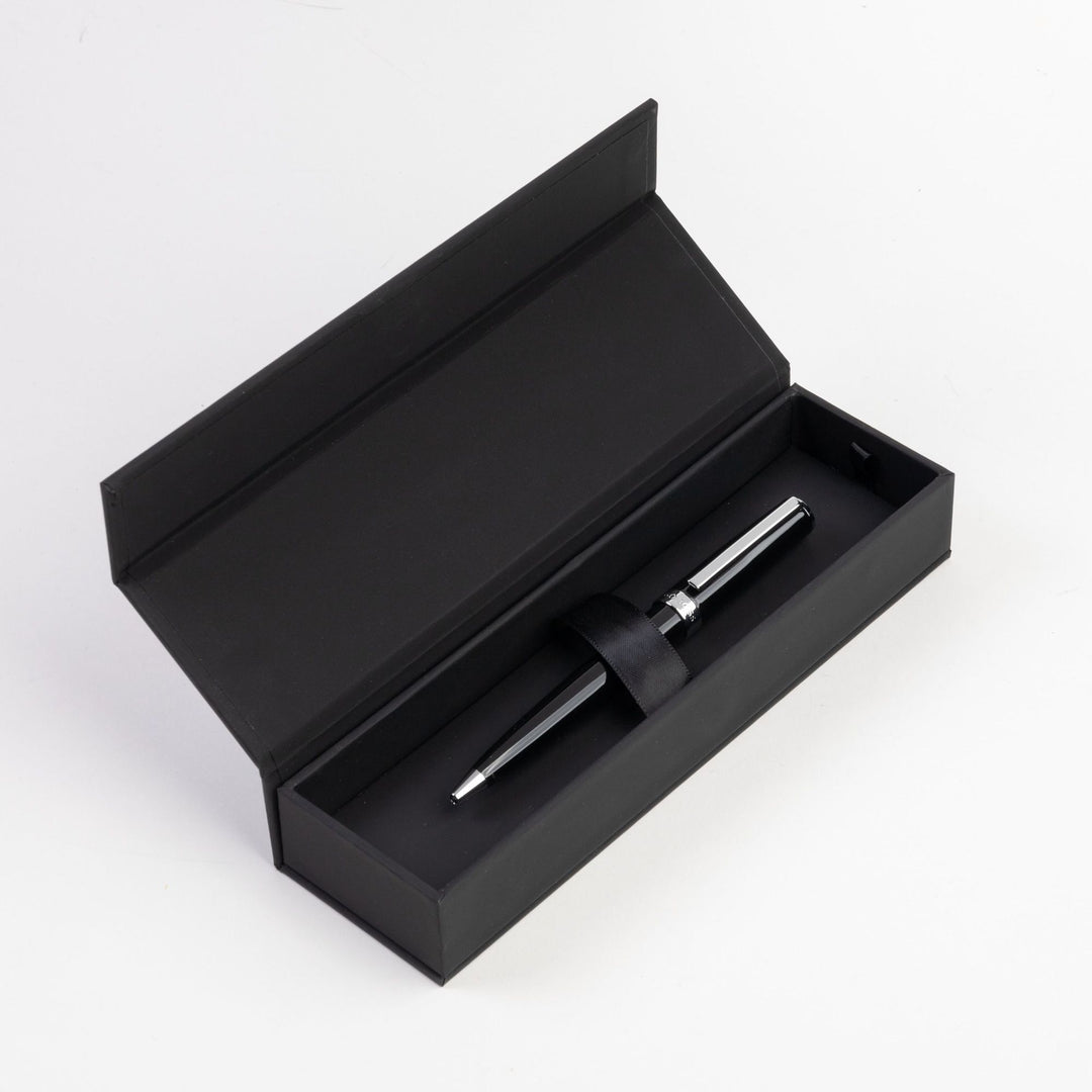 Hugo Boss Gear Icon Ballpoint Pen Black HSN2544A
