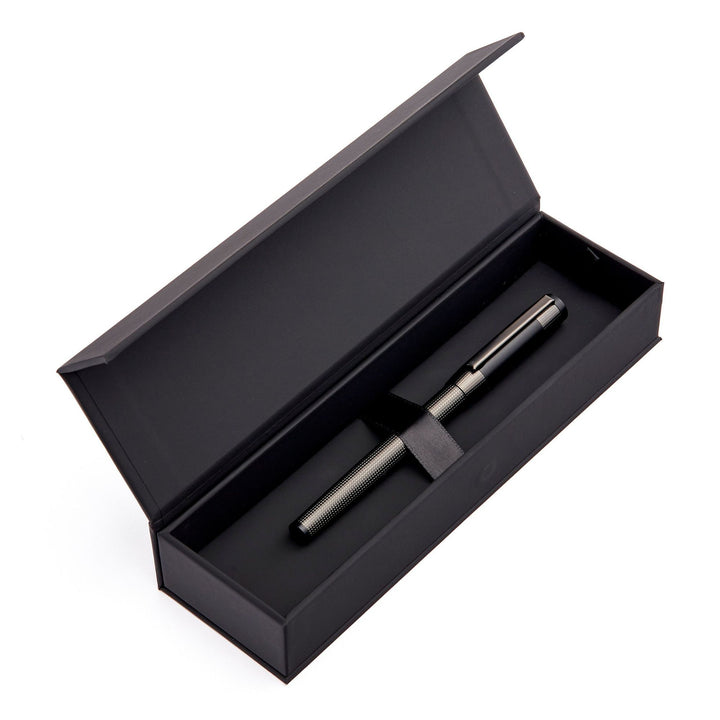 Hugo Boss Rive Gun HST4962D fountain pen