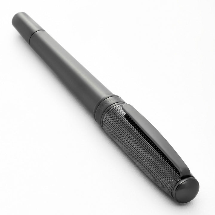Hugo Boss Essential Metal Gun Tintenroller HSY4875D
