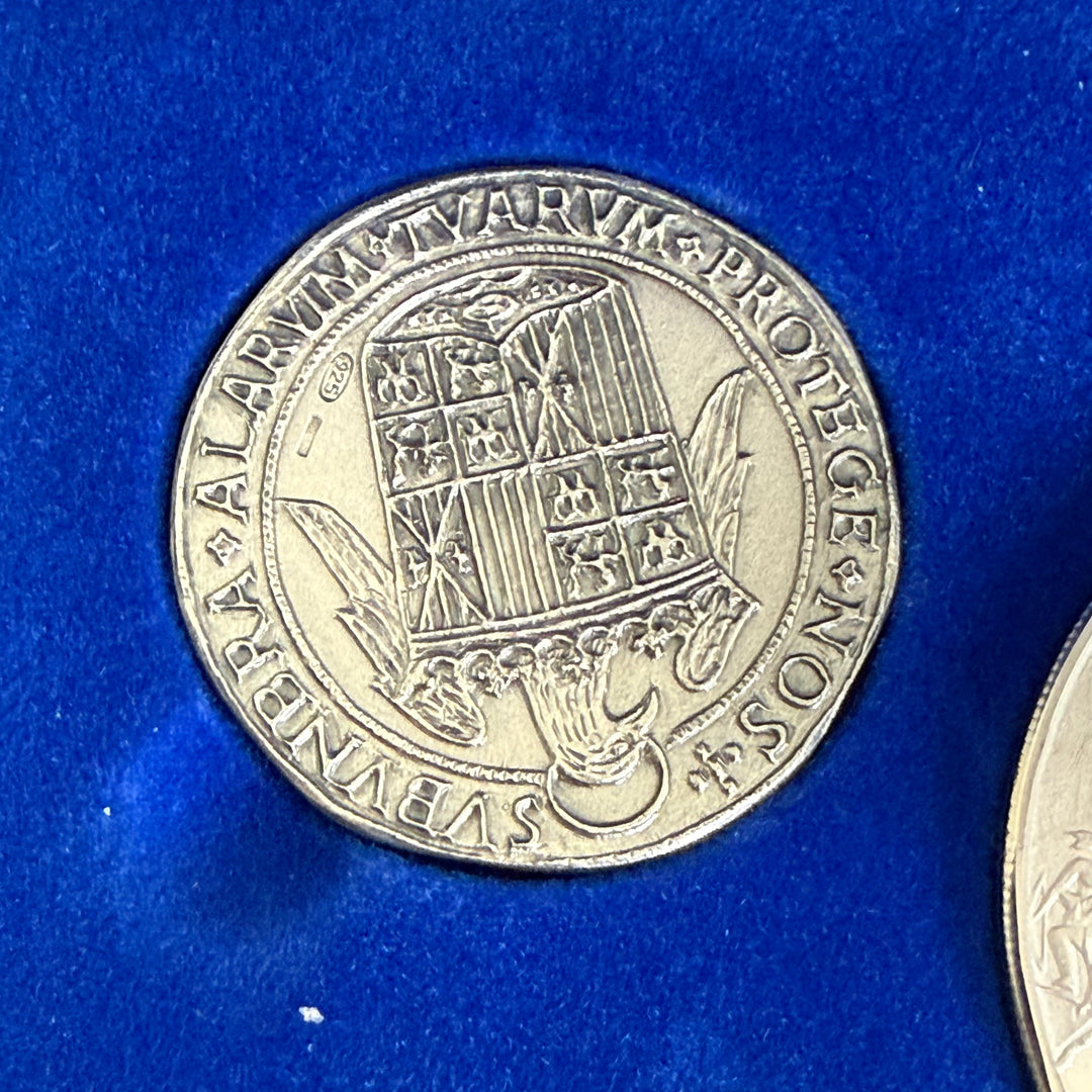 Zilveren muntset 5e eeuw van ontdekking van Amerika 1492-1992