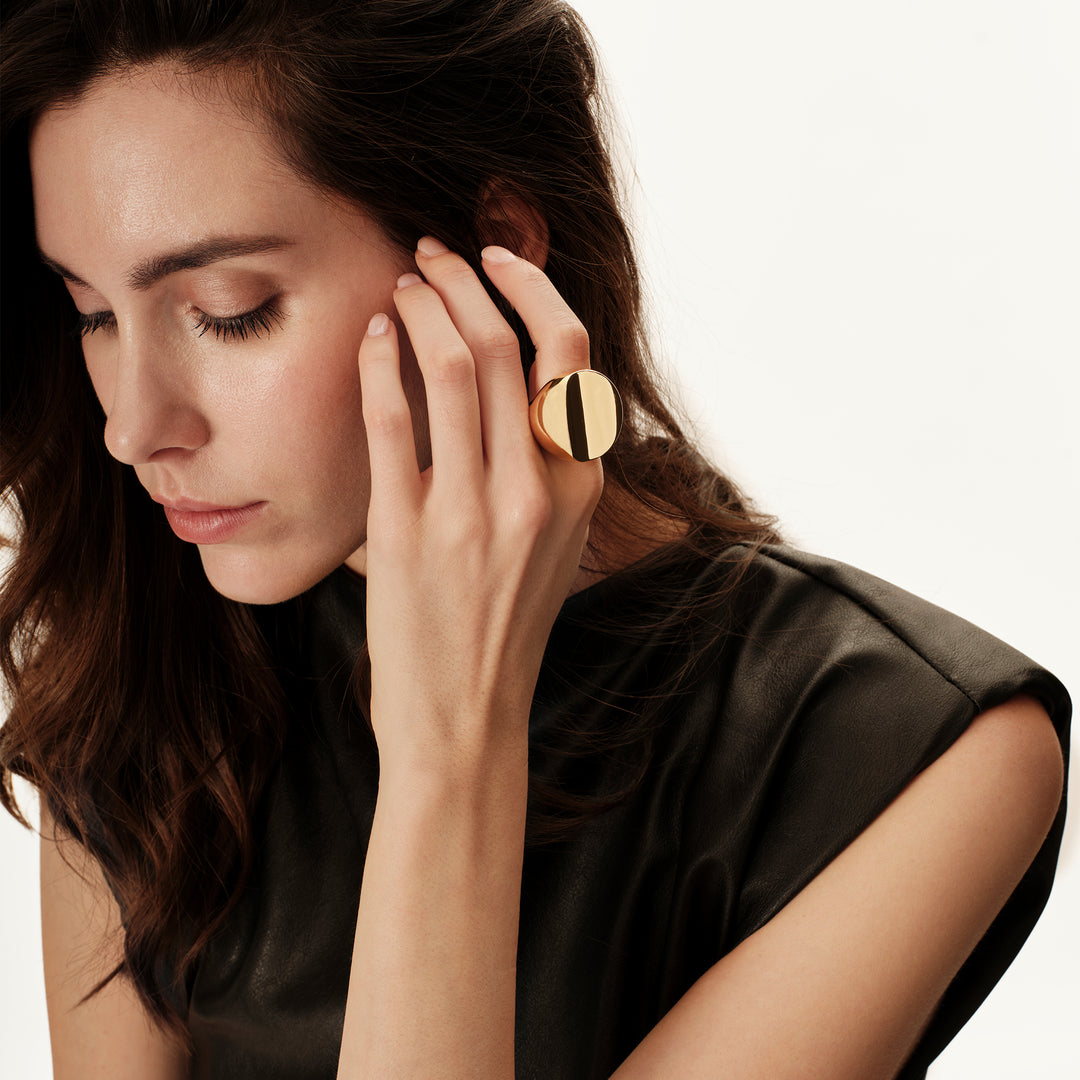 Breil Globe-ring van staal met PVD-gouden afwerking TJ4068