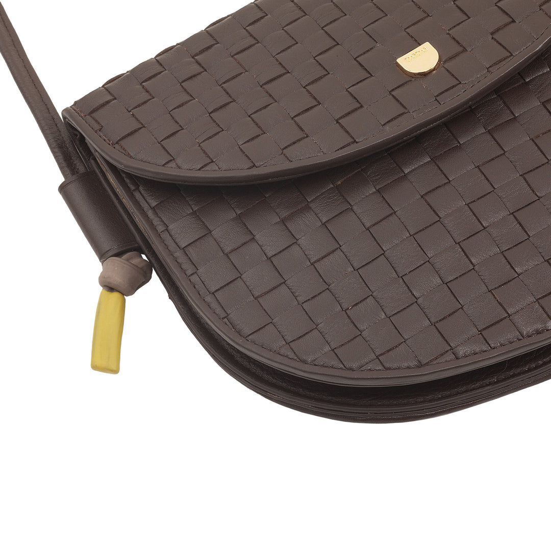 DUDU Small Woven Shoulder Bag in Genuine Leather with Flap - Elegant Handcrafted Women&