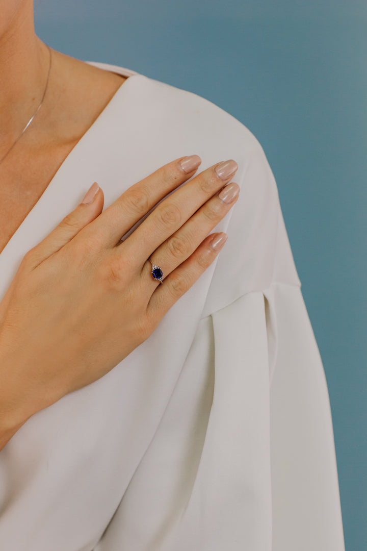 Comete-ring in goud, diamanten en antieke blauwe saffier ANB 2488