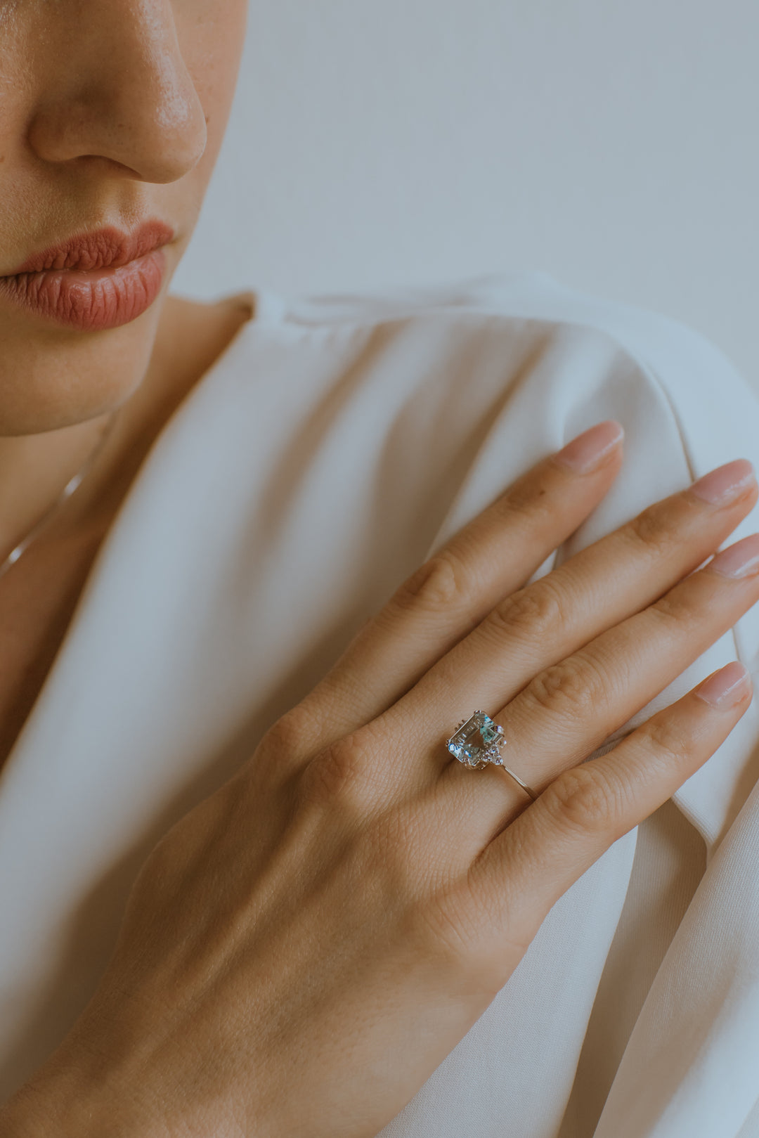 Comete Gold Ring with Diamonds and Octagonal Aquamarine ANQ337