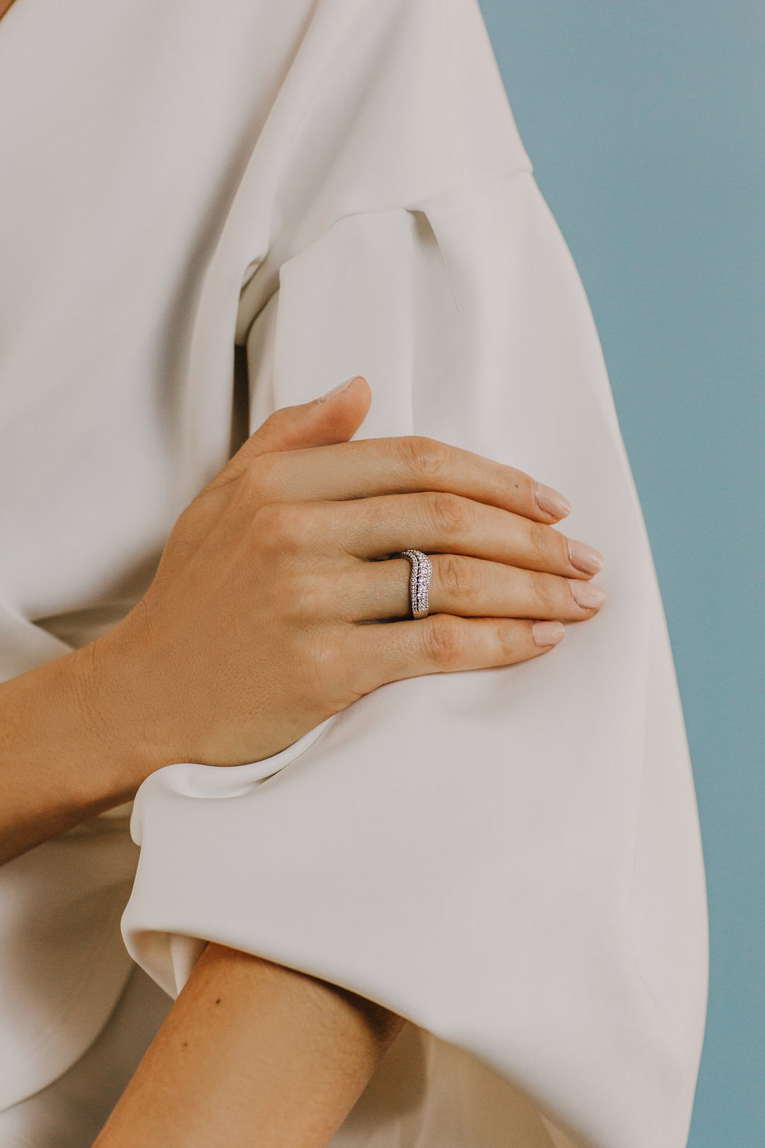 Comete Wave Ring in Gold and Diamonds ANB2492