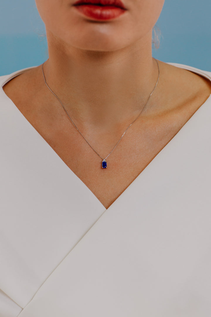 Comets Necklace in Gold Diamonds and Blue Sapphire Octagonal GLB1440