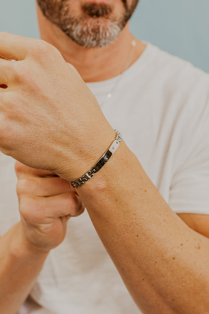 Comete Stalen armband met zwarte zirkoon UBR1204
