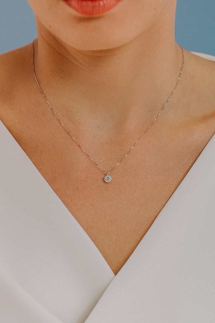 Runde Comete-Halskette aus Gold, Diamanten und Aquamarin GLQ262