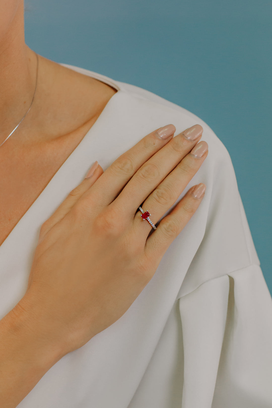 Comete Goldring mit Diamanten und Rubin ANB2566