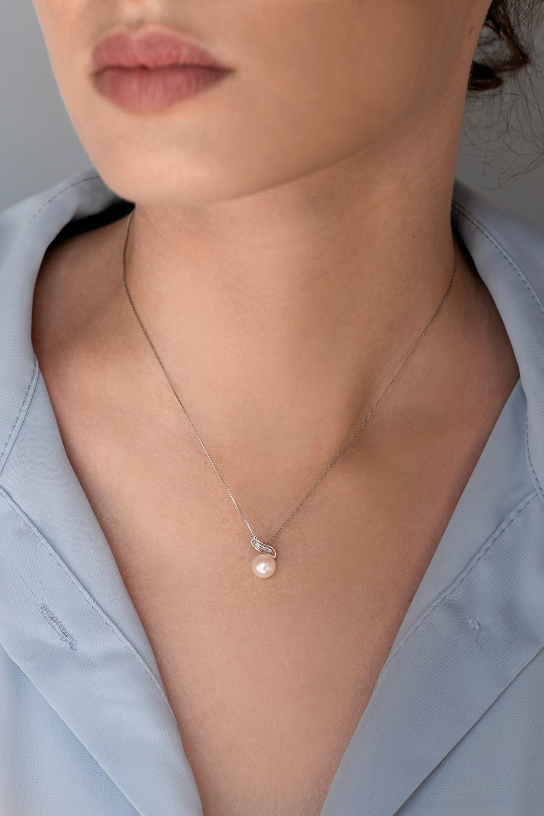 Comete ketting parels in goud en diamanten GLP612