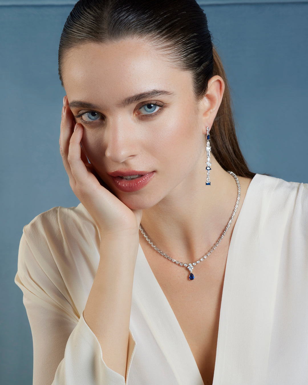 Comete Cascade earrings in 925‰ Silver and white and blue Zircons ORA216