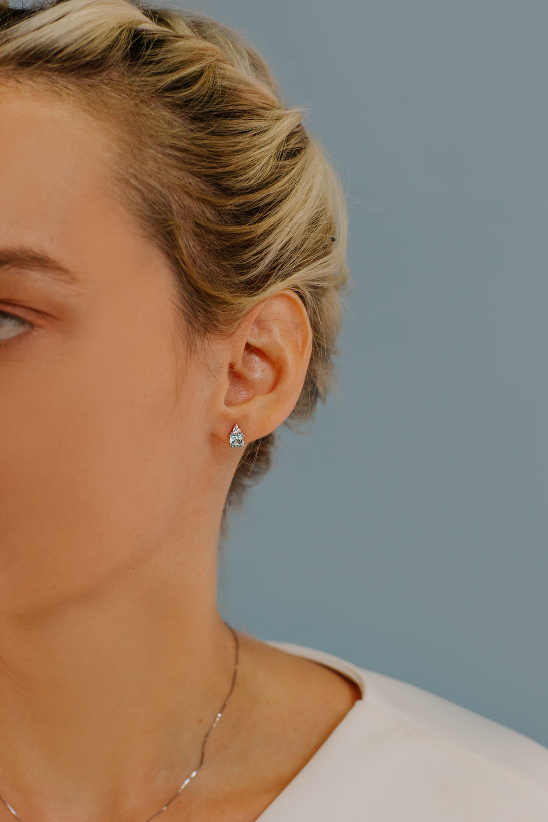 Comete Earrings in Gold, Diamonds and Aquamarine, old cut ORQ244