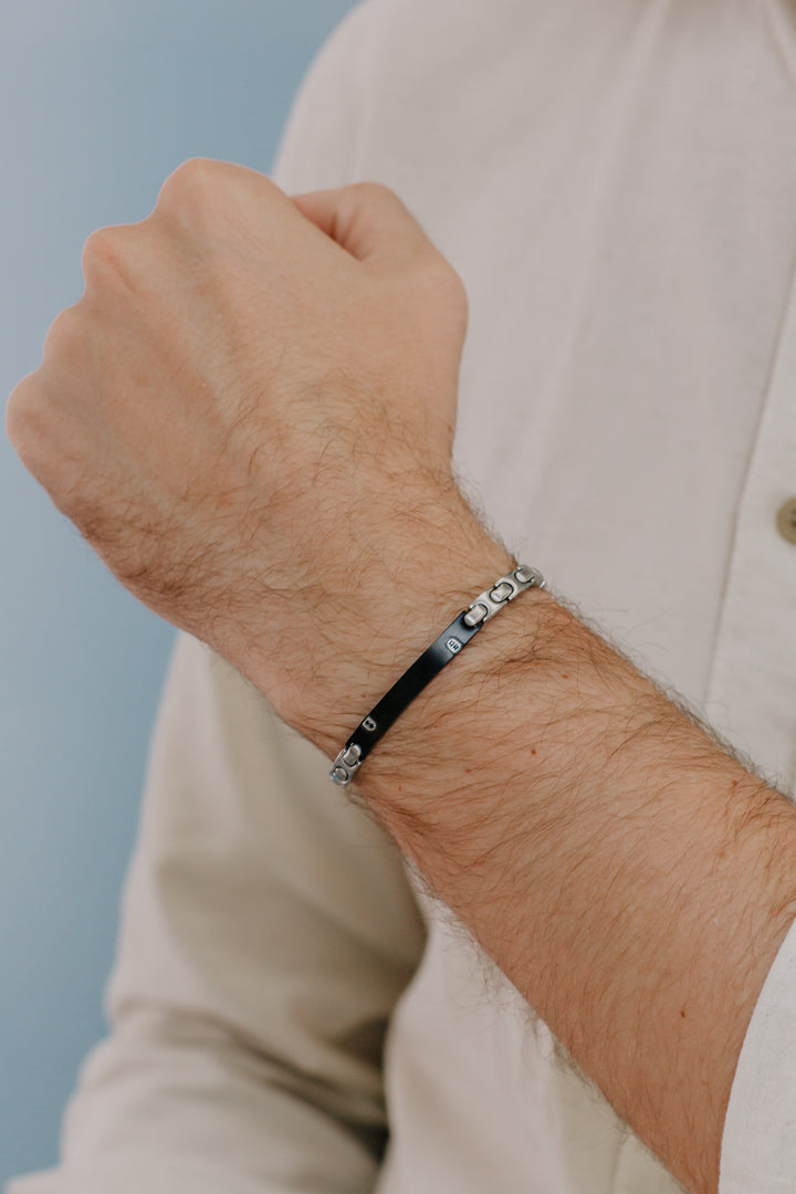 Comete Bracelet in black PVD Steel and Zircons UBR1015