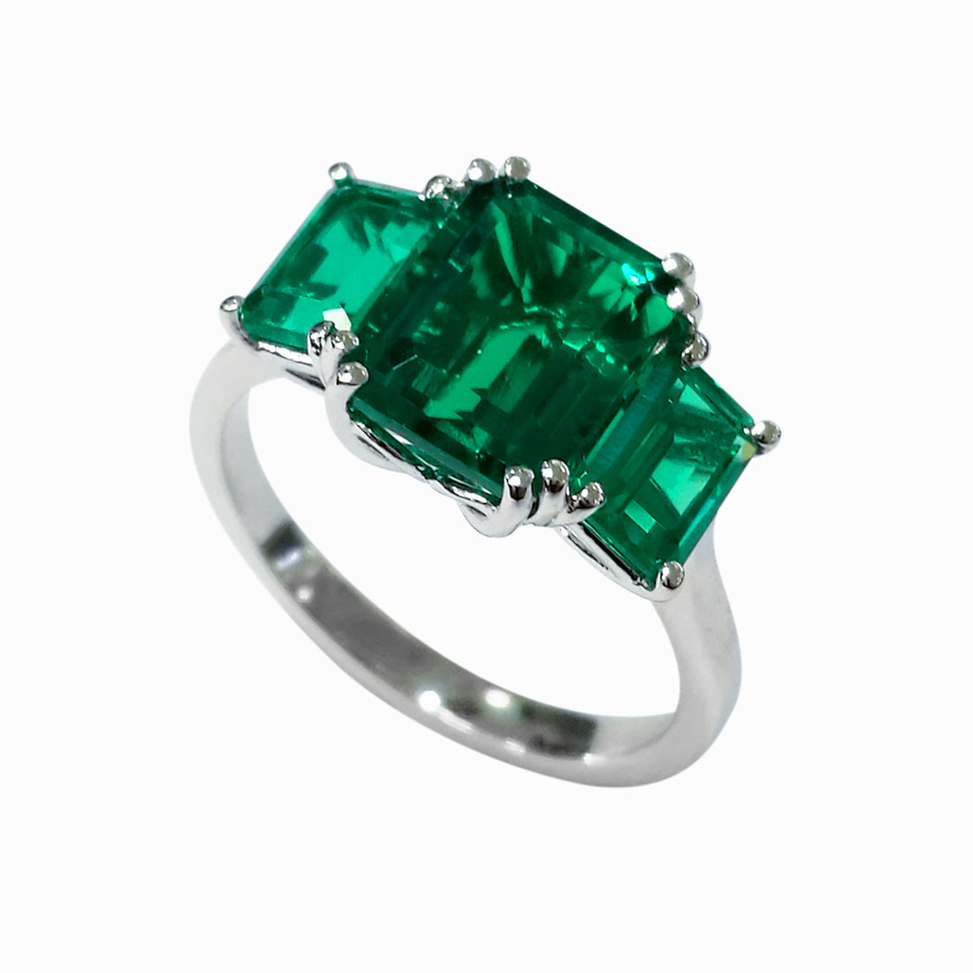 X-Diamond an 18kt trilogy emerald lab octagonal 9x7 ct. 3.00 total LXDACL095SME79O4