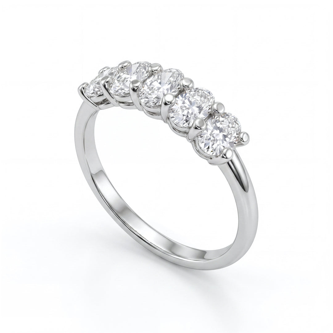 X-Diamond een 18kt vijf ovale ring lab g.d. totaal ct 1,10 XXDAN023O4OVBI110