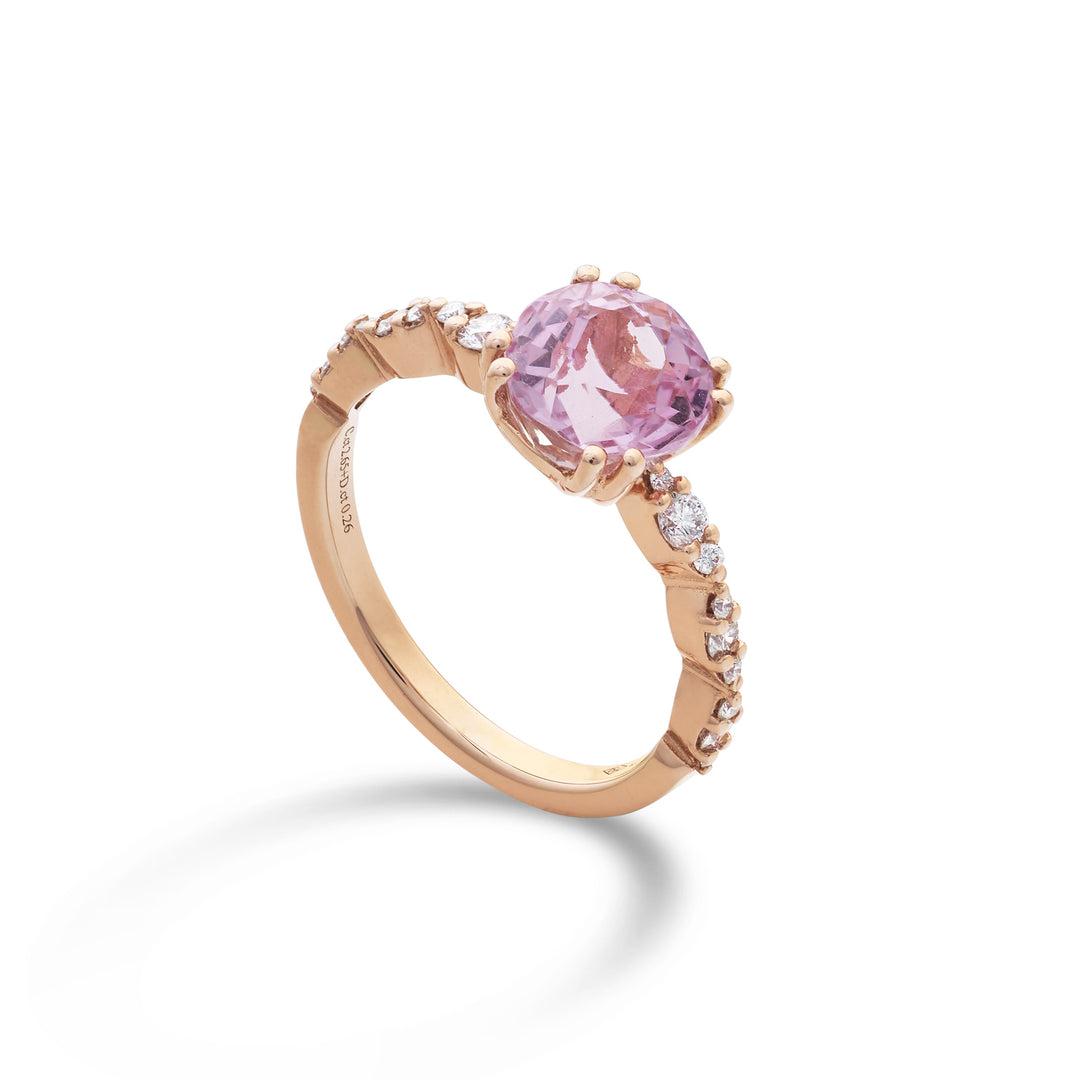 Mikiko een 18k ronde kunziet 8 mm ct.2,65 diam. ct.0,26 MACLC089DKZ88O3.265