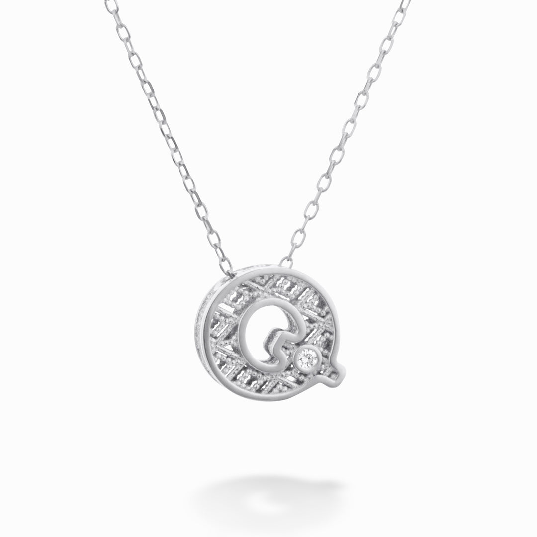 Mikiko cl 18k letter q witgoud diam. ct.0,01 MDLETQO4