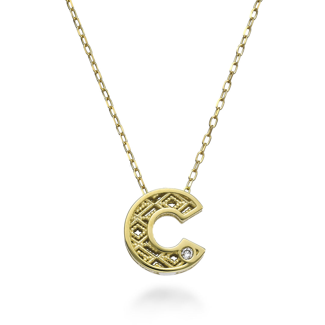 Mikiko cl 18k letter c geelgoud diam. ct.0,01 MDLETCO1