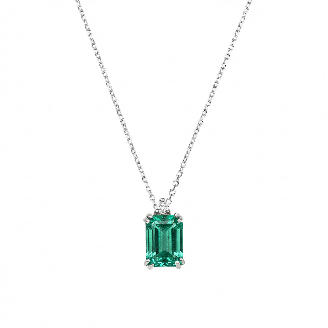 Nihama cl 18k smaragdgroen laboratorium. geslepen sm 6x4 ct.0,50 diam. ct NPCL090DISMRE1O4