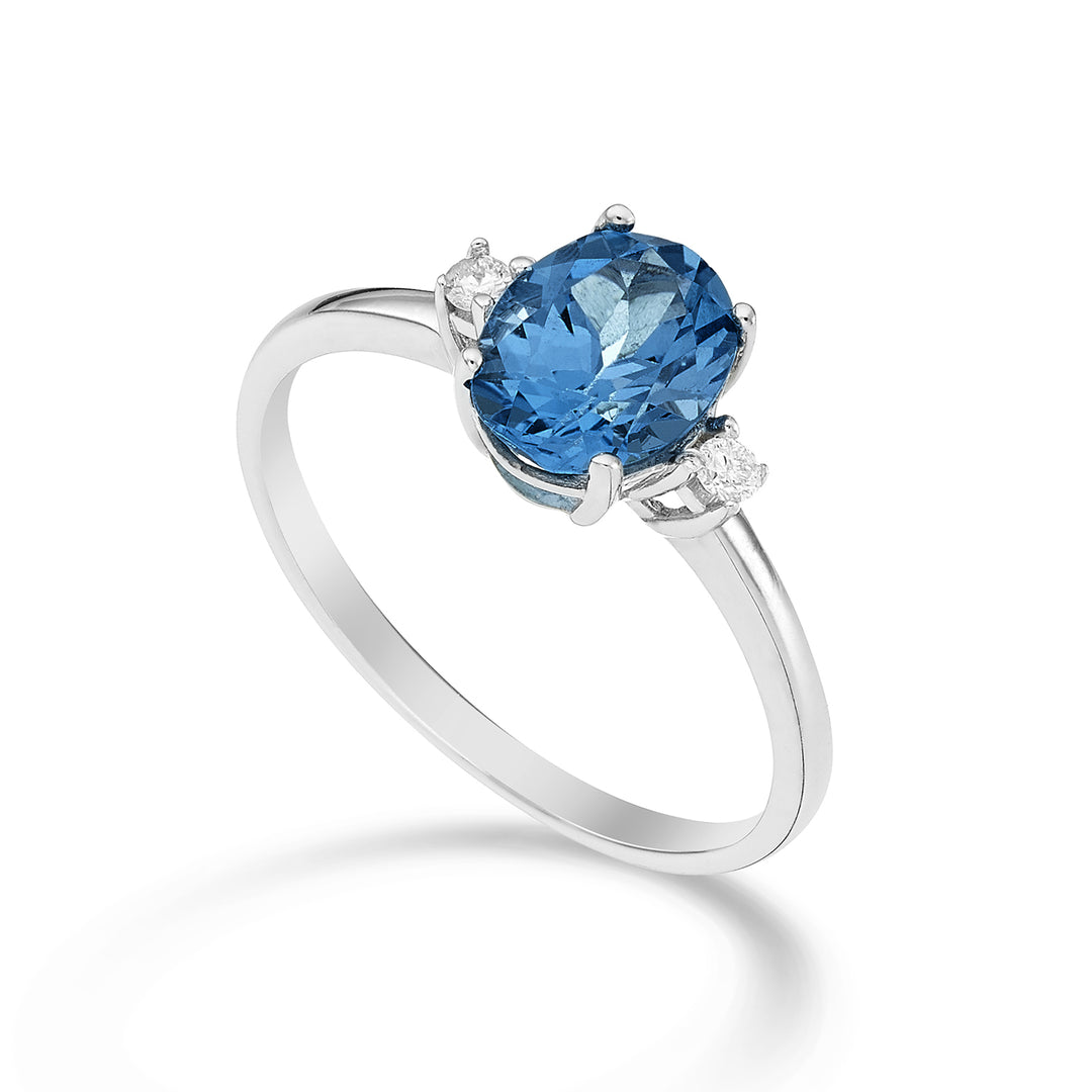 Mikiko een 18k ovale London Blue Topaas 8x6 ct.1,40 diam. 0,05 ct MA5074O4TPBL