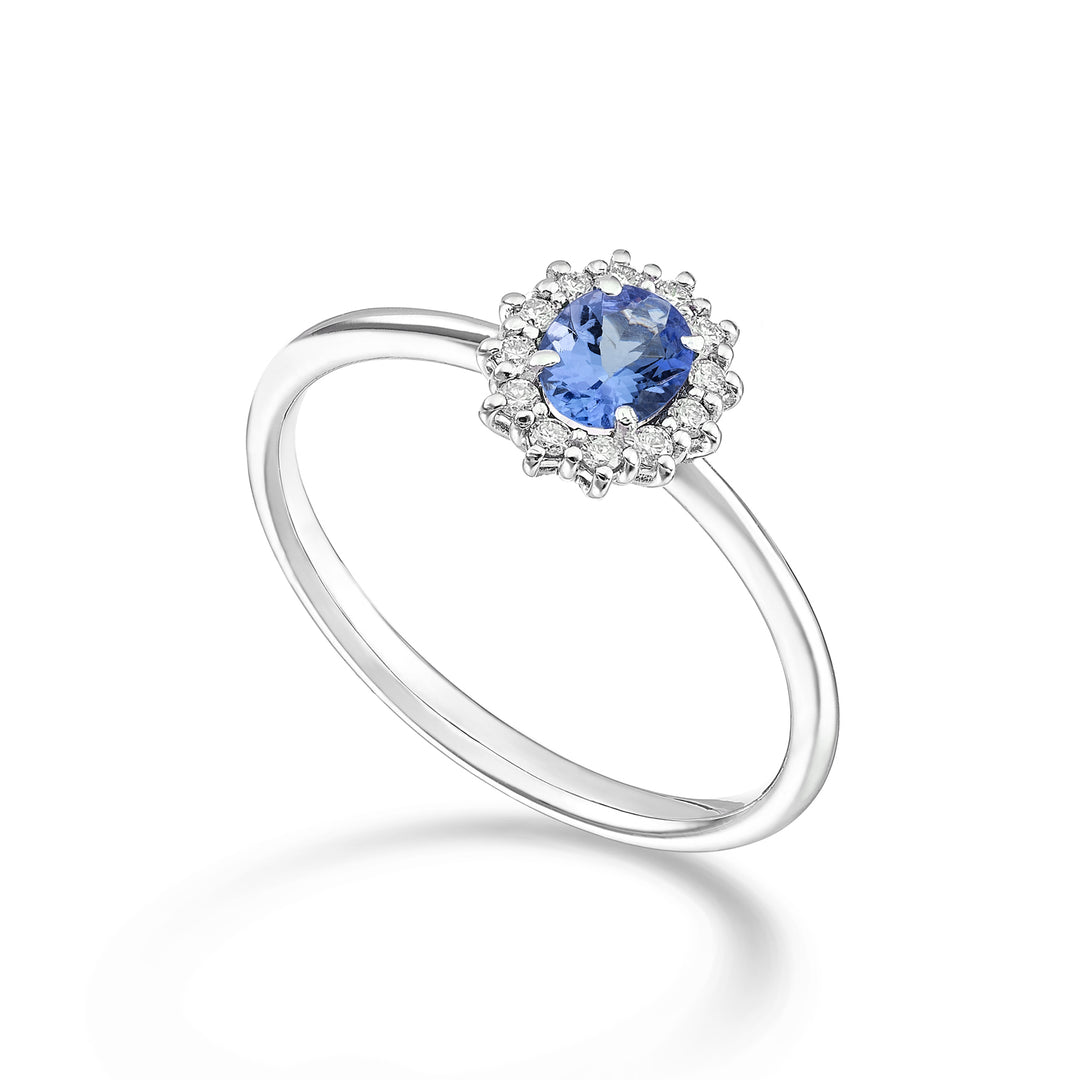 Mikiko, ein 9 Karat ovaler Tansanit, 5 x 4 ct. 0,30 Durchm. 0,10 ct MA5167R4TZN