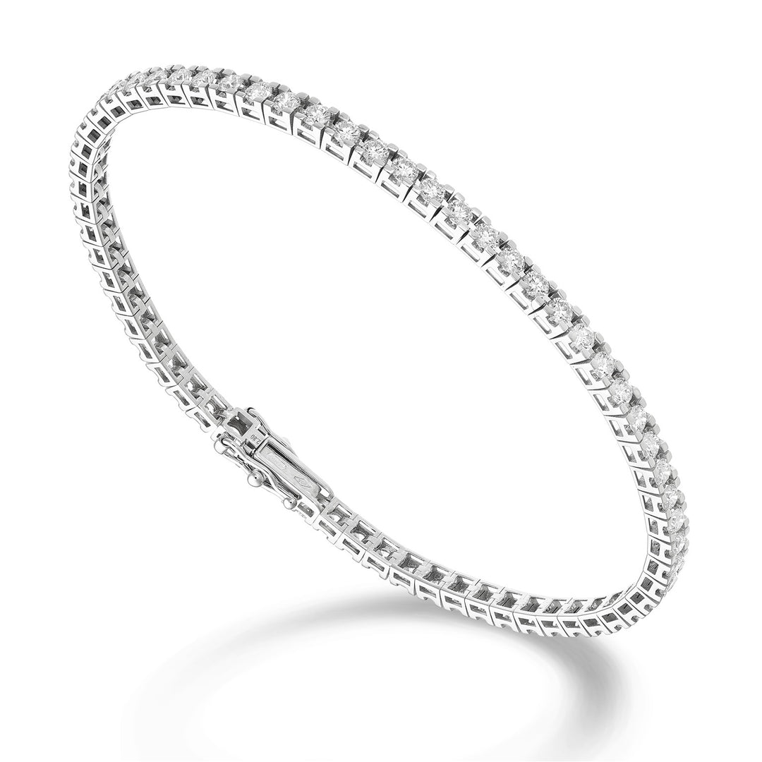 World Diamond Group light square bezel tennis bracelet 0.05 ct each BTQ800D005-175-26114110297