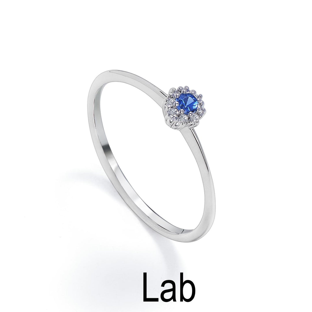 Mikiko, ein 18-Karat-Saphirlabor mit 0,08 Durchm. 0,04 ct Größe 1 MA5139O4ZFL008