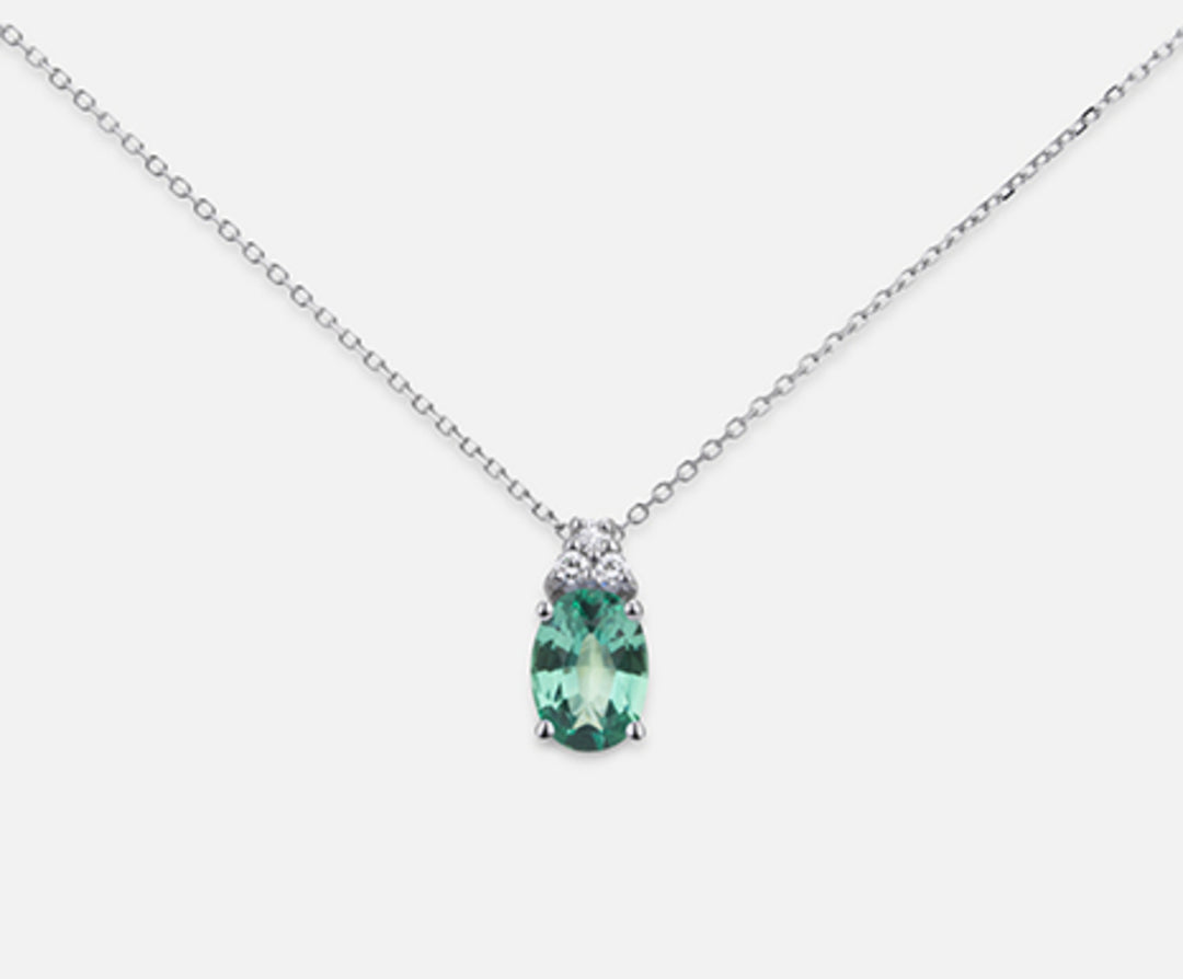 Mikiko cl 18k oval emerald 7x5 ct.0.60 dia ct.0.045 MD5055O4BE