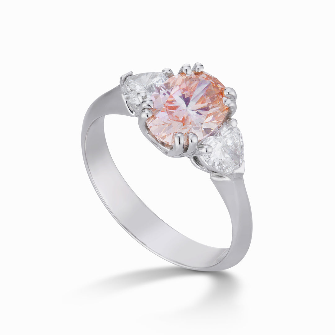 X-Diamond ring diamonds lgd central oval pink side XDATR022WBP-22061110062