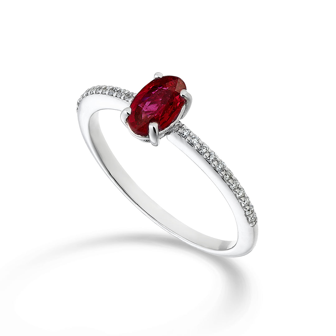 Mikiko een 18k robijn n. ovaal 6x4 ct.0,46 diam. ct.0,08 MA5102O4RBN046
