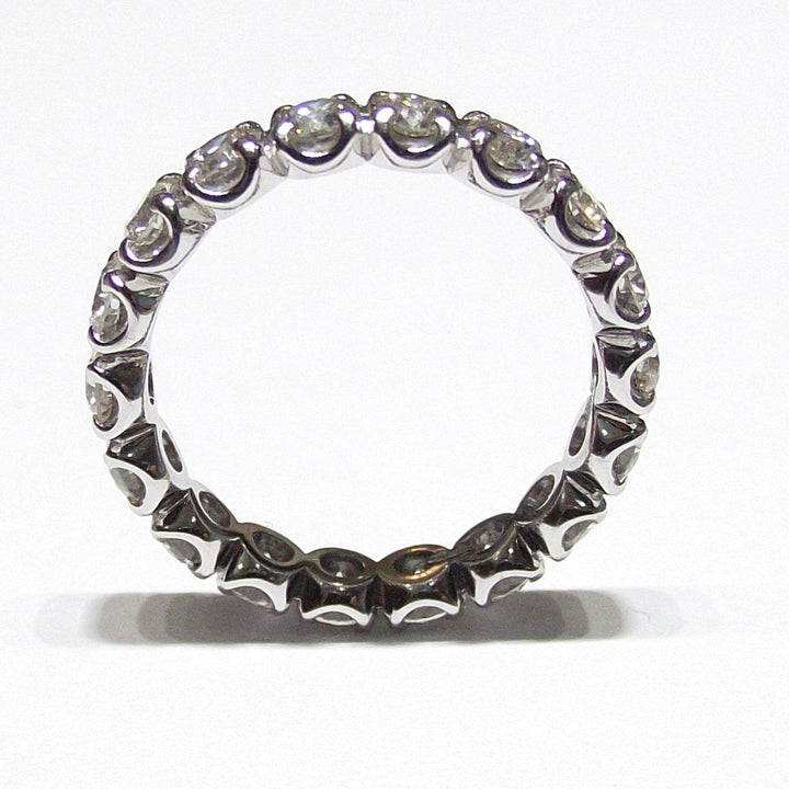 World Diamond Group Ewigkeitsring 18kt Weißgold Diamanten 2,29ct G Farbe APF1204-229 - Gioielleria Capodagli